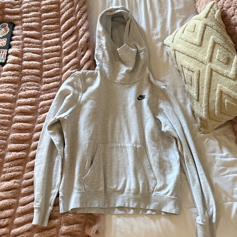 Nike Light Gray Pullover